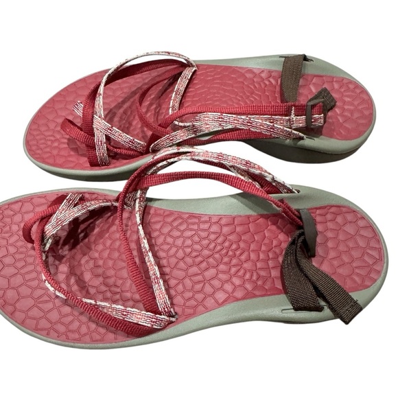 Chaco Cycloid Scale Berry US Women’s 7 Strappy Backlass Sandal  Burgundy Hiking - Picture 4 of 13